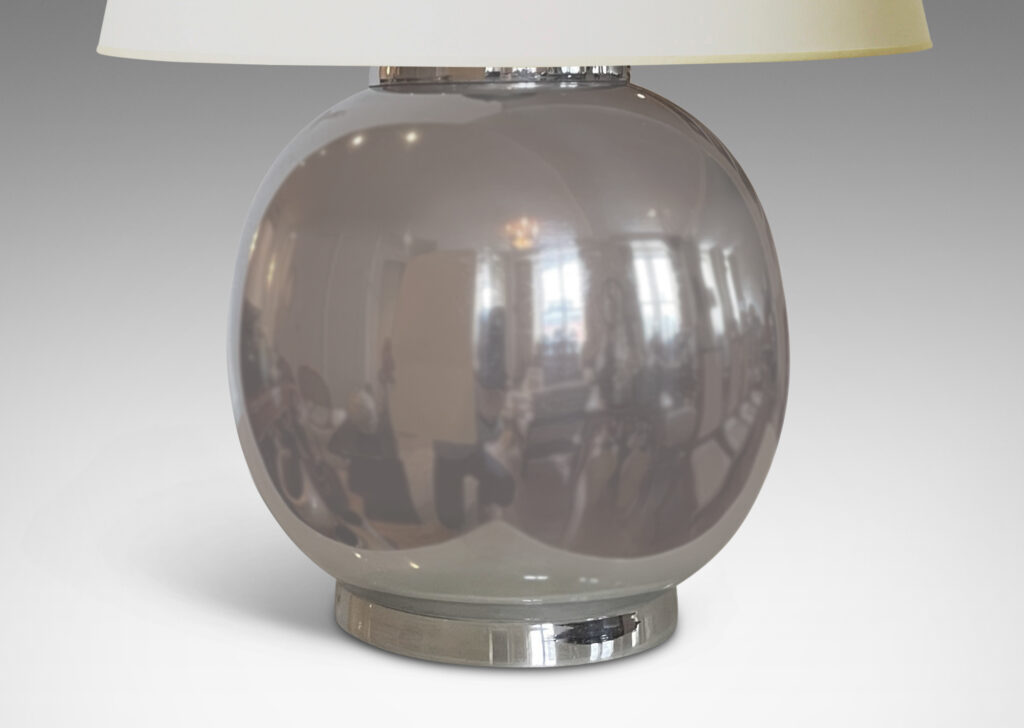 Gallery BAC ovoid form in polished steel