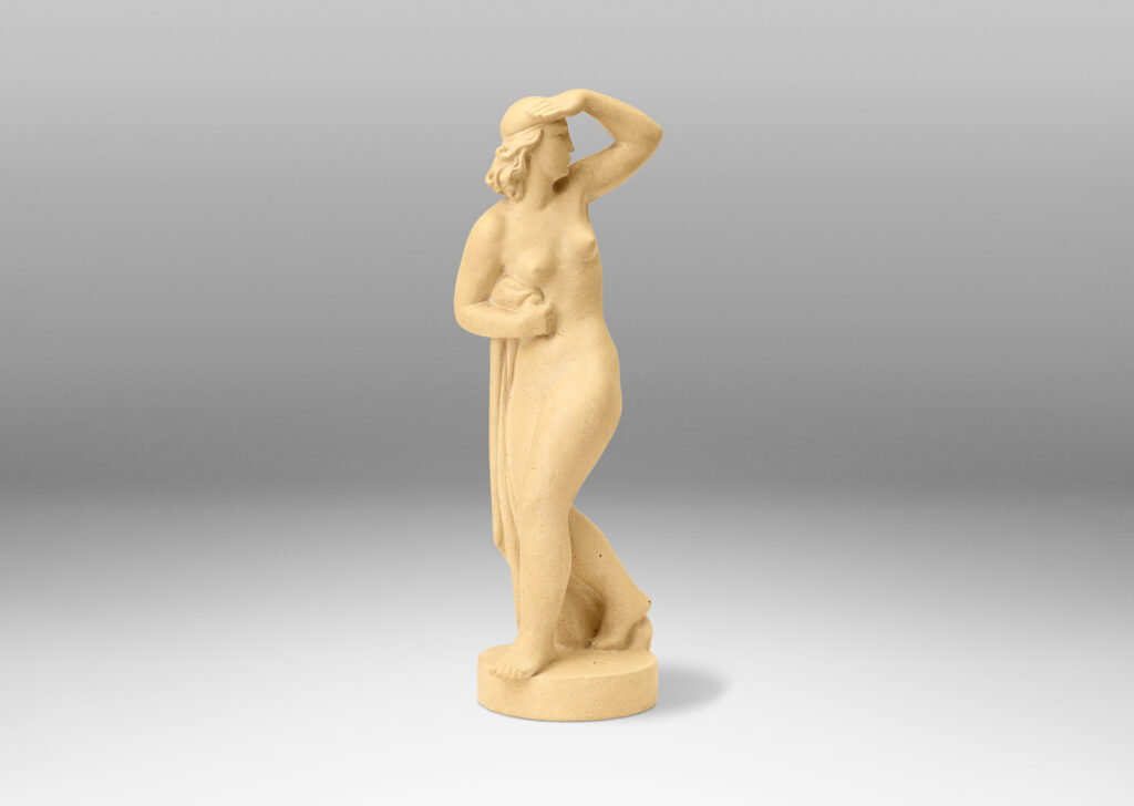 Gallery BAC statue depicting female nude looking back, in cast stone