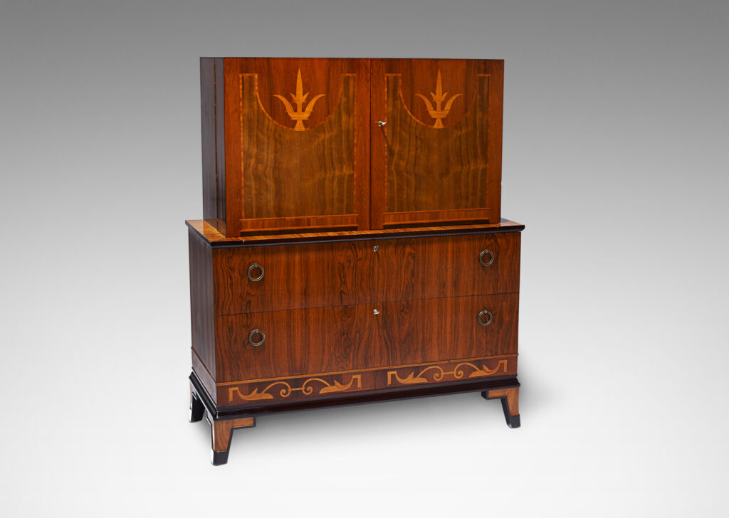 Gallery BAC Chambert gentlemans dressing cabinet