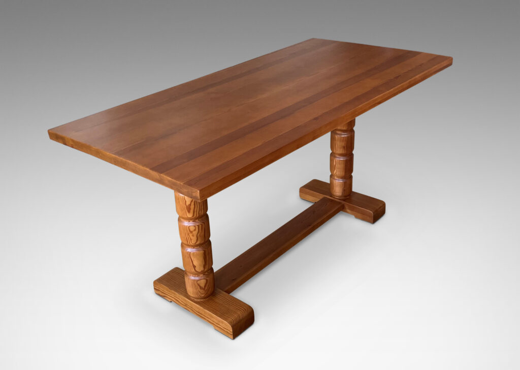 Gallery BAC model library table in solid pine