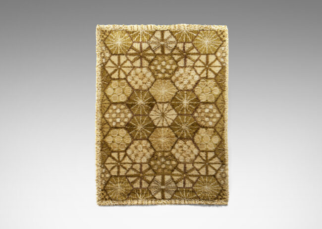 Gallery BAC “Stjärnor” (“Stars”) wool rya carpet in shades of mustard and brown