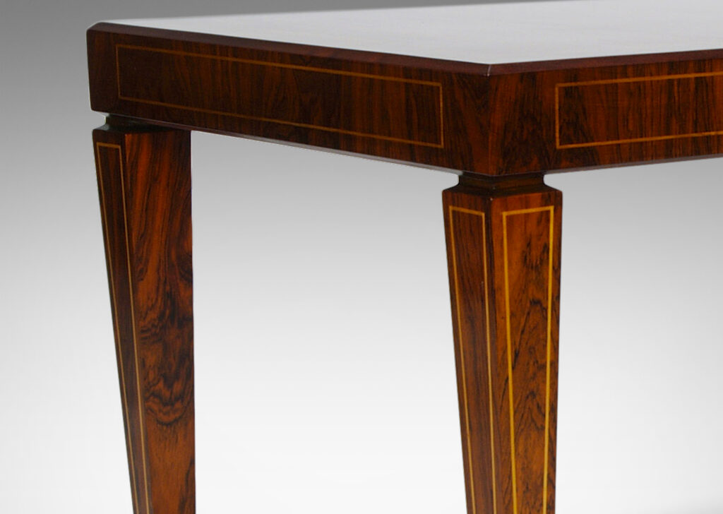 Gallery BAC Neoclassical style low/ coffee table with tapering legs in rosewood