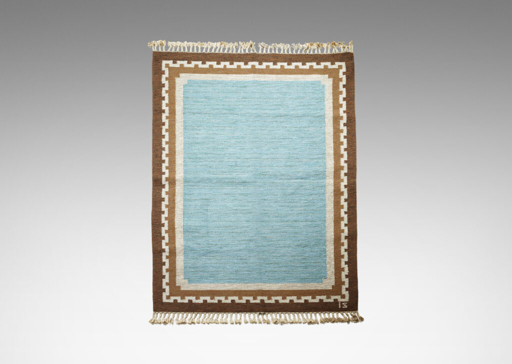 Gallery BAC triking marled cerulean field framed in a border featuring a Greek meander pattern in ivory against two shades of brown