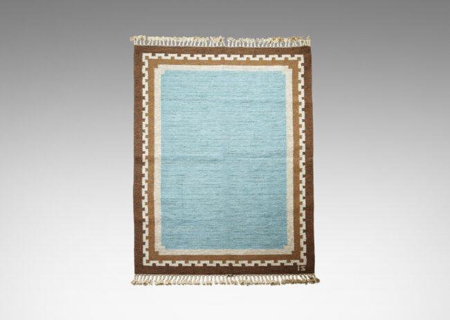 Gallery BAC triking marled cerulean field framed in a border featuring a Greek meander pattern in ivory against two shades of brown