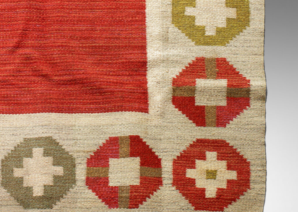 Gallery BAC Flat-weave carpet in wool with red field