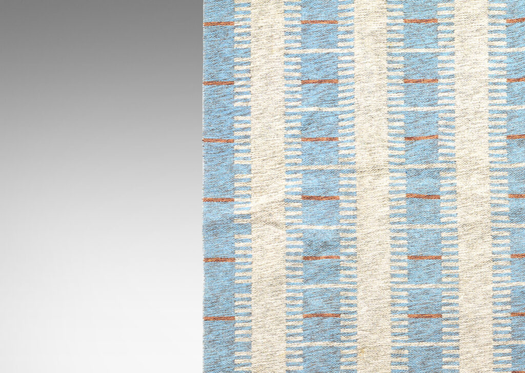 Gallery BAC geometric pattern of stripes with branching perpendiculars in marled blue and gray yarns with brown accents