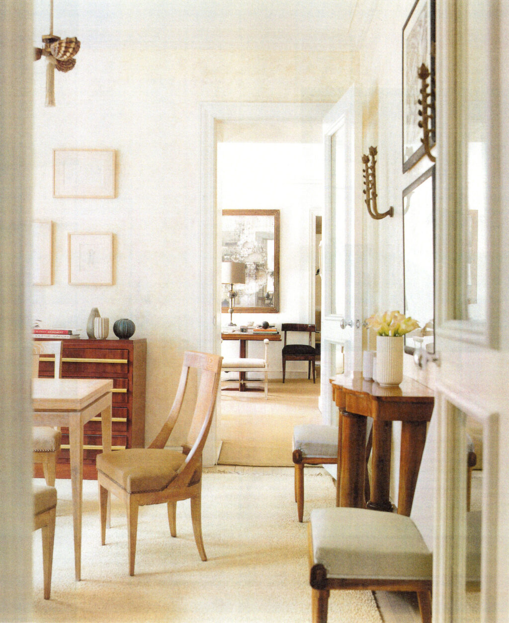 Gallery BAC seen on Elle Decor