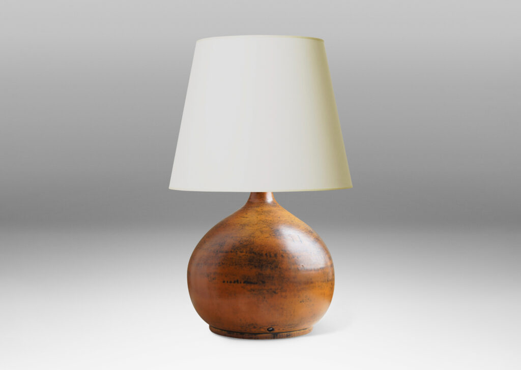 Gallery BAC bulb form with attenuated neck in orange-caramel with atmospheric dry brush brown