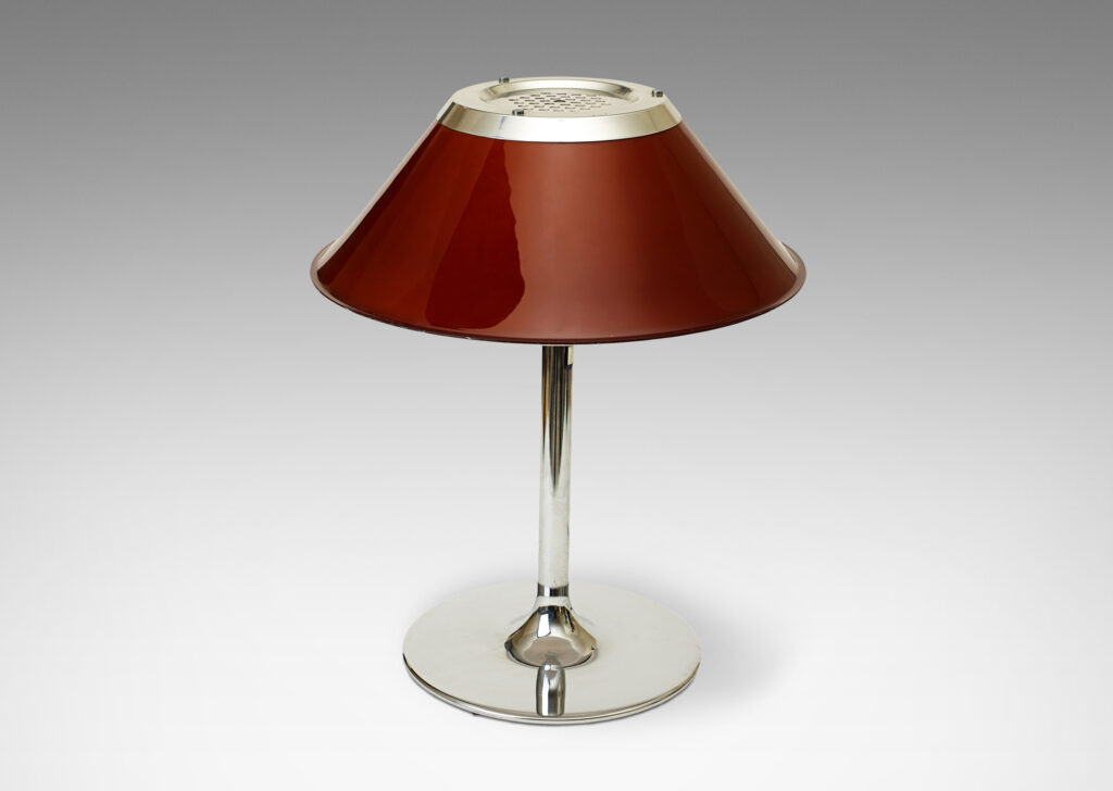 Gallery BAC modeled disk base and stand in steel and handsome chocolate brown enameled shade