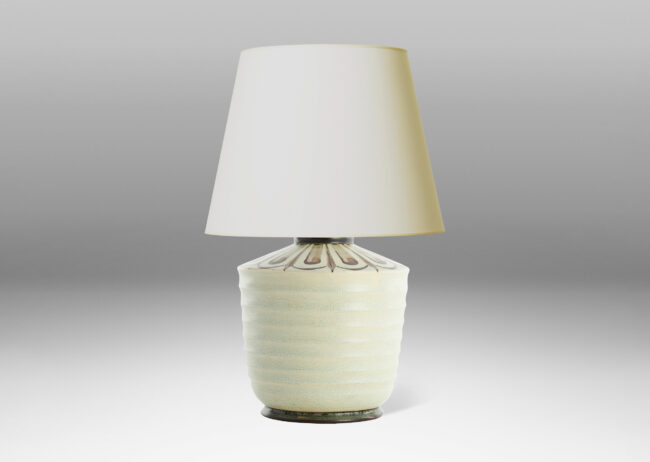 Gallery BAC fluted and tapered sides and a wide shoulder in a pale gray craquel glaze with hand-painted egg and dart collar