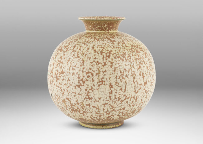 Gallery BAC large plump globe form in dappled ivory-pumpkin brown glazed stoneware