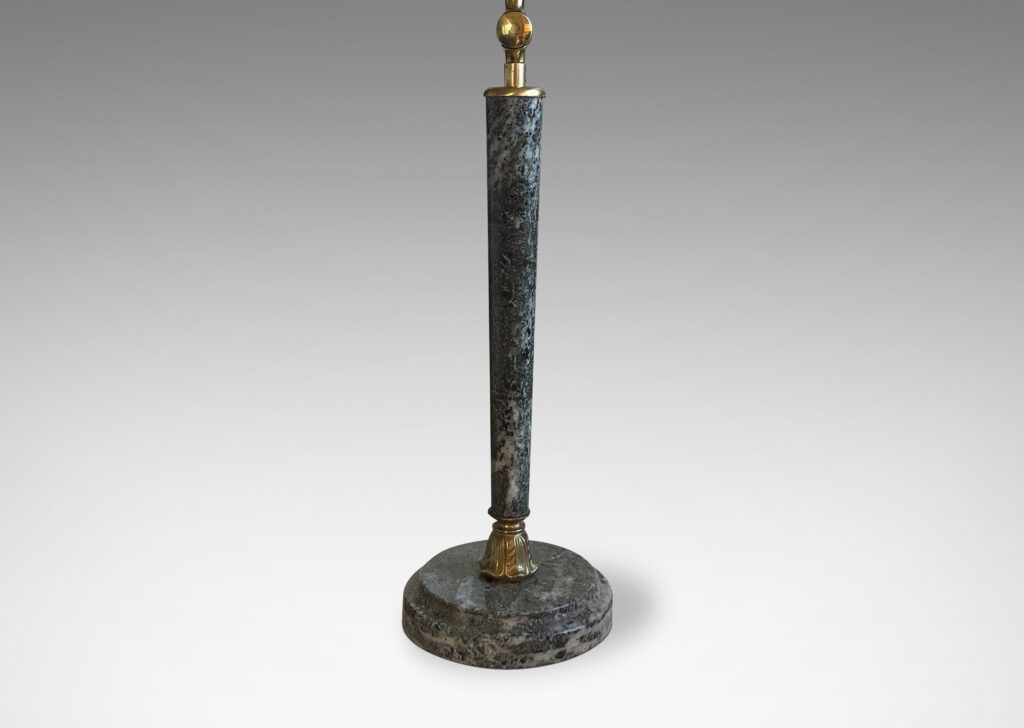 Gallery BAC tapered stand and disk plinth in Kolmården marble with brass mounts and harp