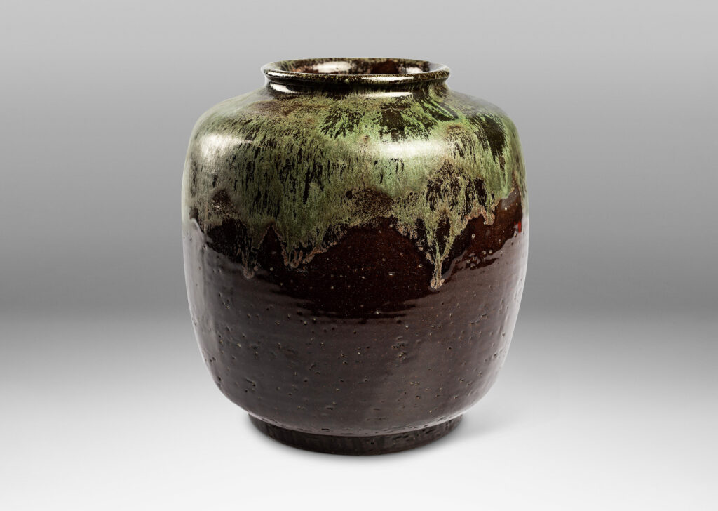 Gallery BAC jar form in a gloss aubergine-tinted brown with flowing silvery green mantle