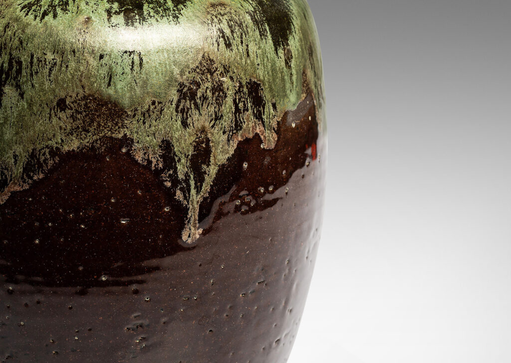 Gallery BAC jar form in a gloss aubergine-tinted brown with flowing silvery green mantle