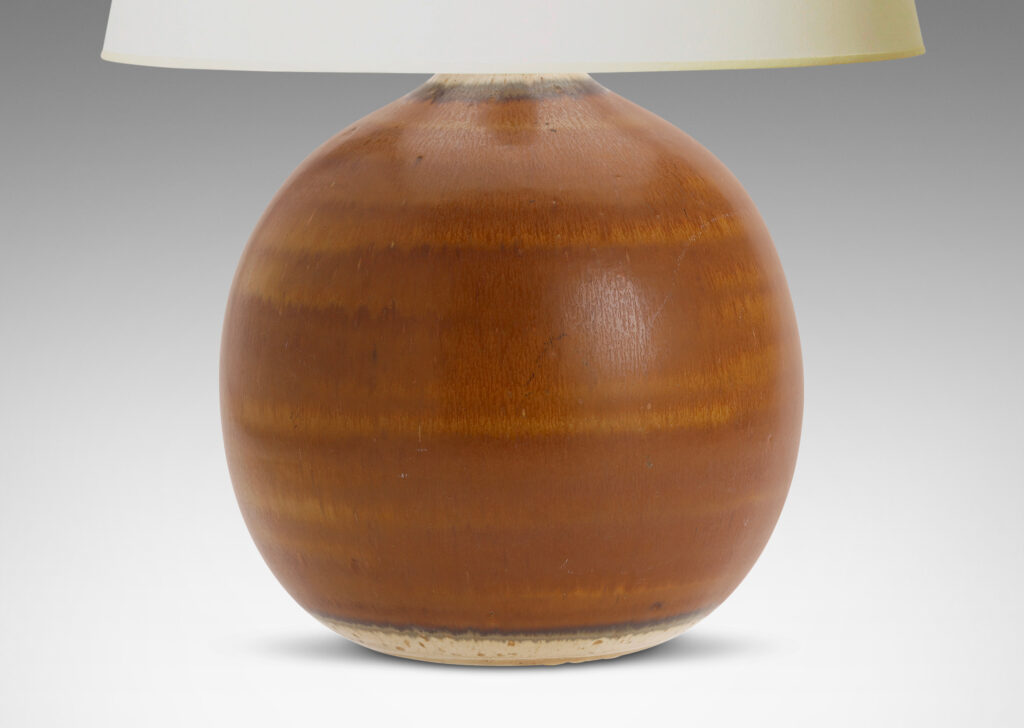 Gallery BAC large spherical form in a warm brown harefur glaze with nougat-like effect at neck