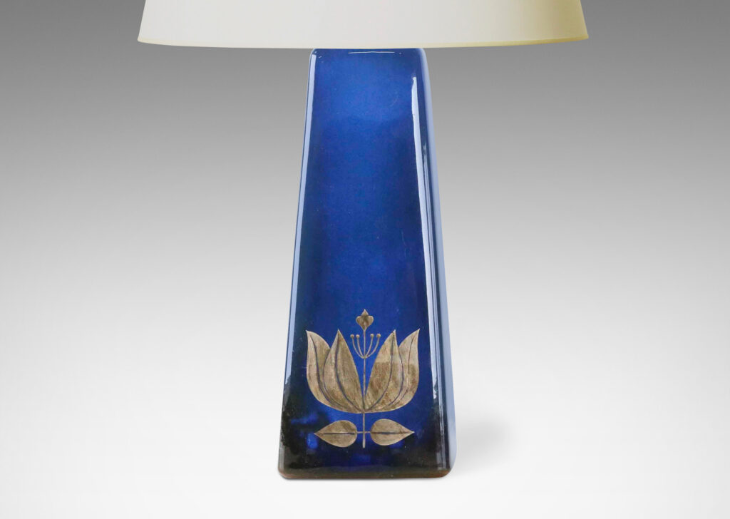 Gallery BAC tall angled pedestal forms with lustrous blue glazing and inlaid silver floral motifs