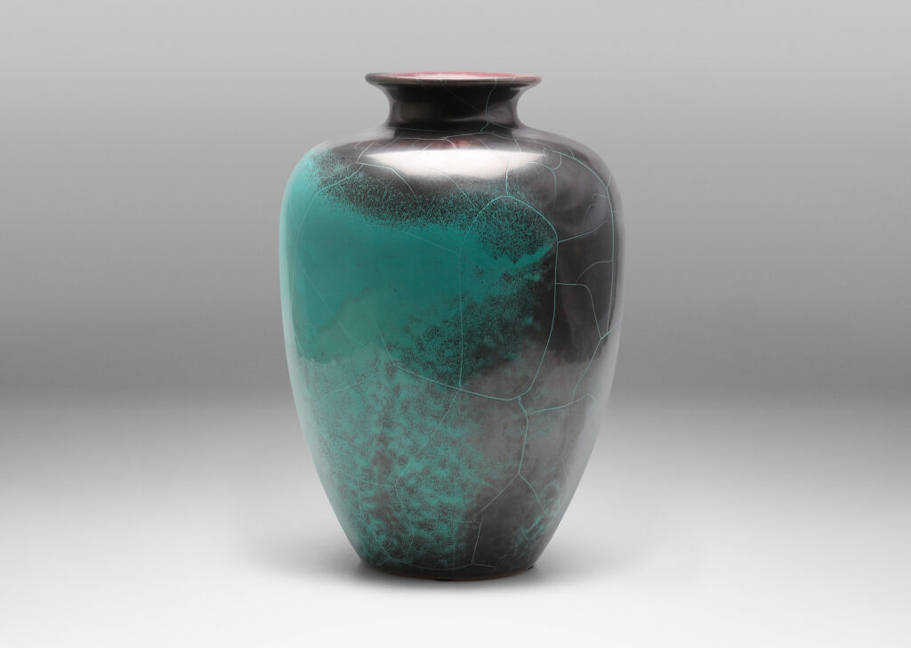 Gallery BAC tapered Art Deco form in a magnificent turquoise-charcoal craquel-glazed earthenware