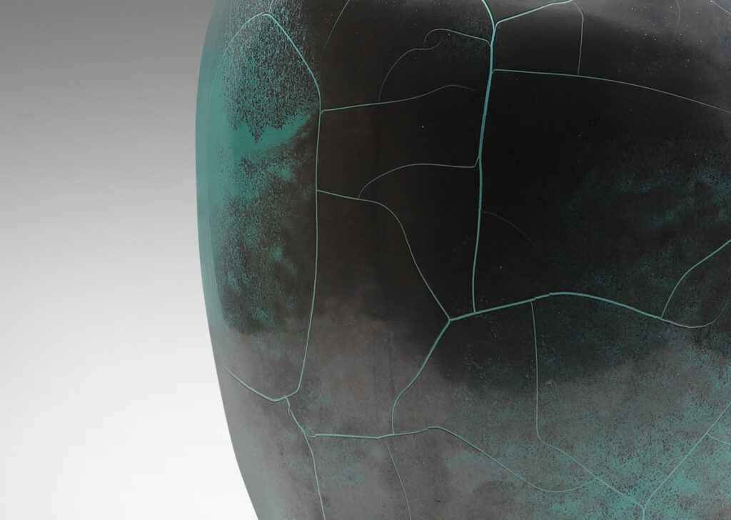 Gallery BAC tapered Art Deco form in a magnificent turquoise-charcoal craquel-glazed earthenware