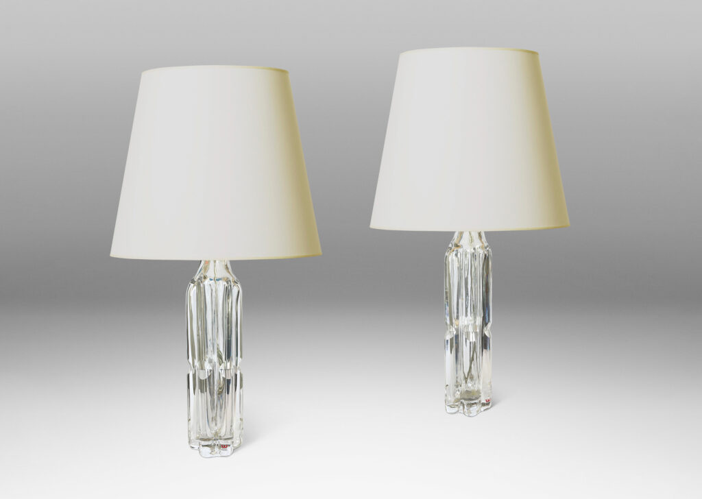 Gallery BAC attenuated bottle-like forms with shoulder to foot vertical scallops, hand formed crystal