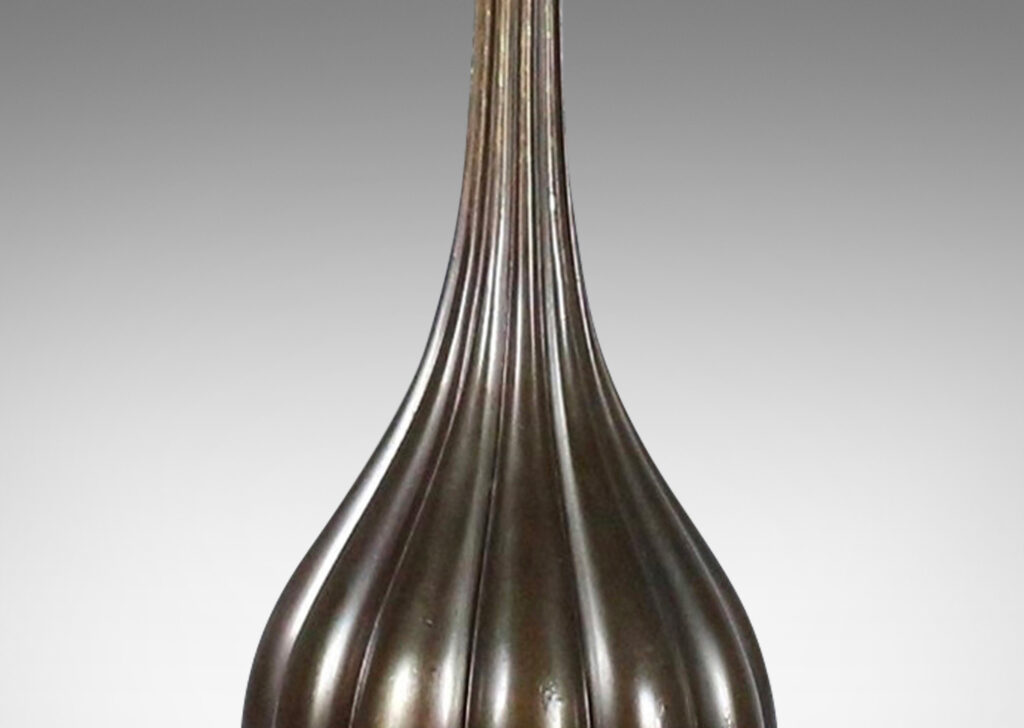 Gallery BAC lobed bulb form with reeded stand and finial and disk base with beaded edge