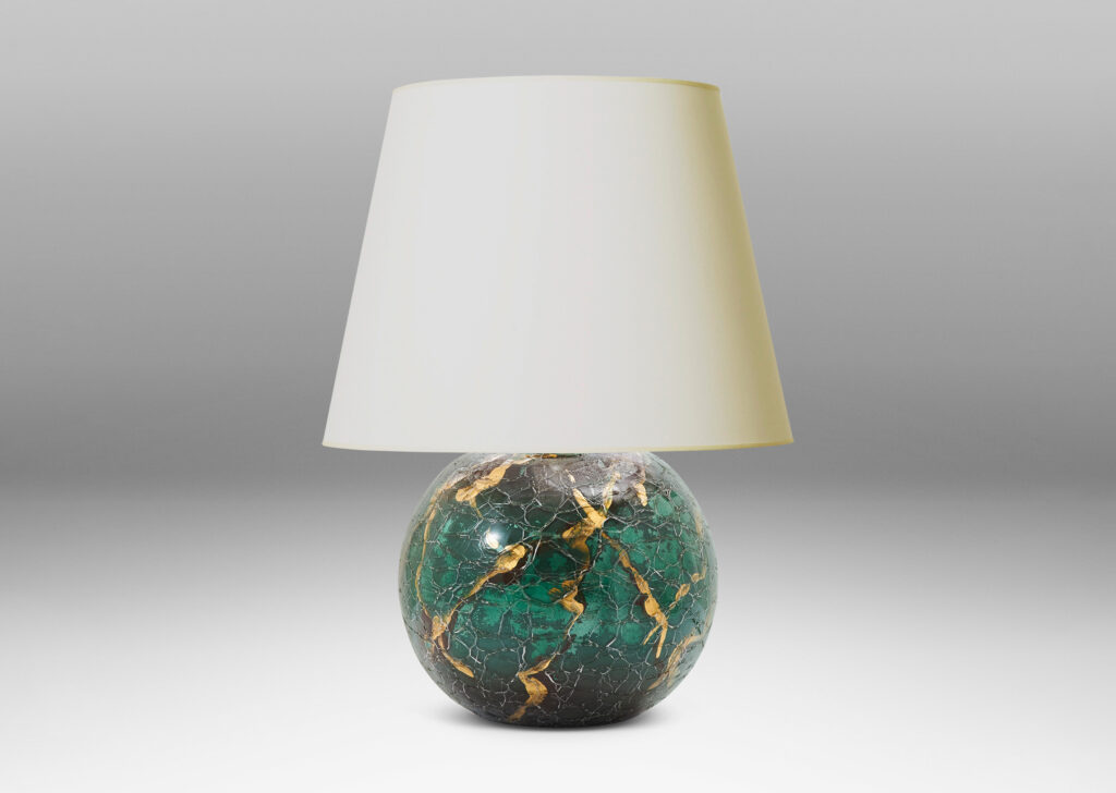 Gallery BAC globe form in craquel verre églomisé, back-painted in deep green and gold