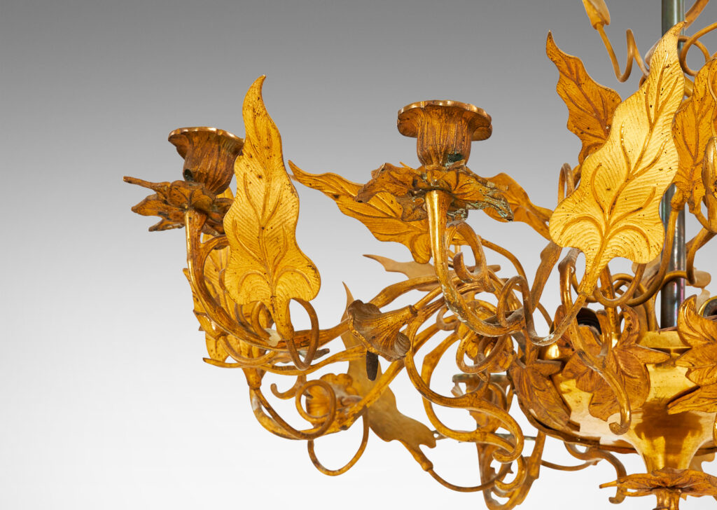 Gallery BAC two sockets to reflect light up from bowl, surrounded in entwined vine forms with lancet leaves and trumpet shaped flowers