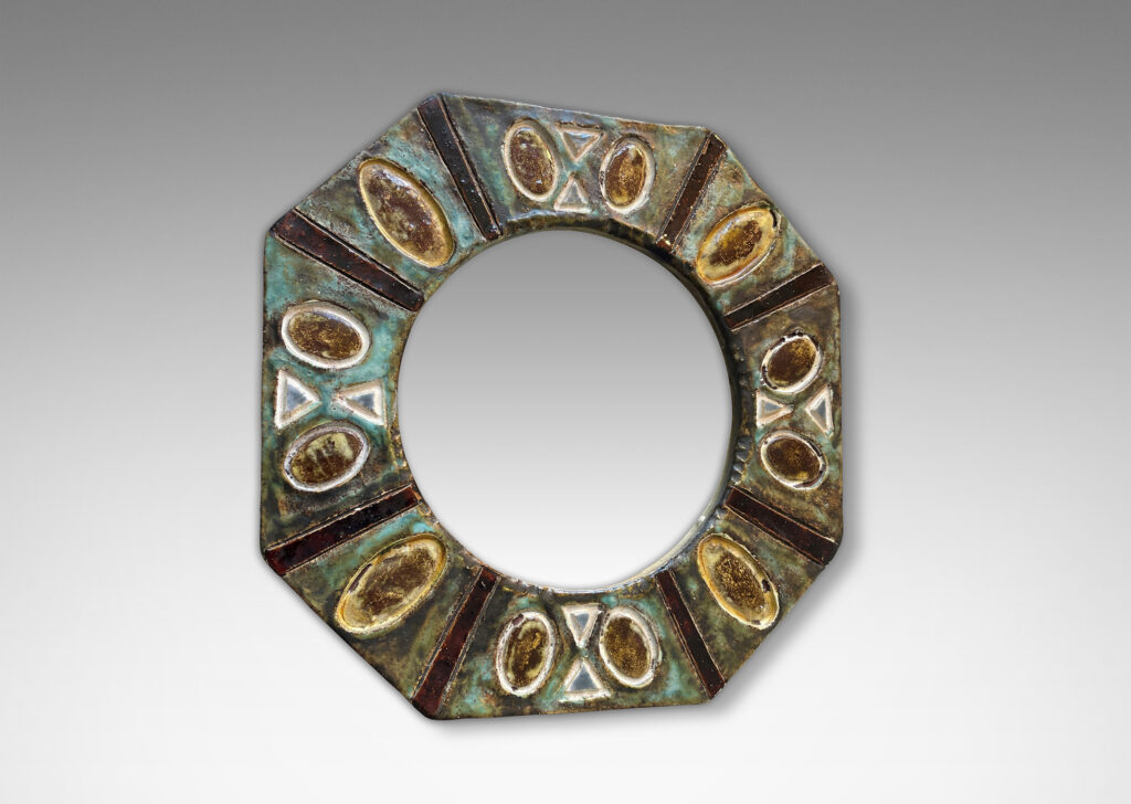 Gallery BAC octagonal frame with geometric reliefs, glazed in matte green, black, brown and ivory
