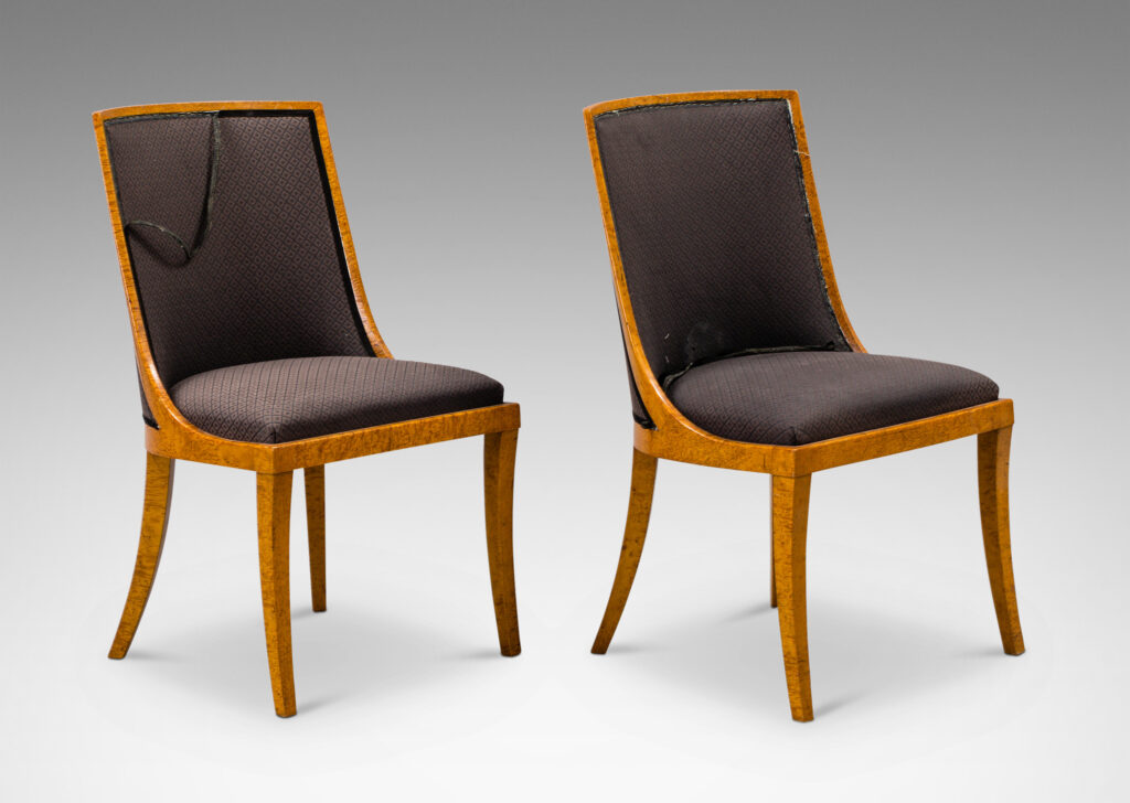 Gallery BAC elegantly modeled curved backs and sabered legs; burl