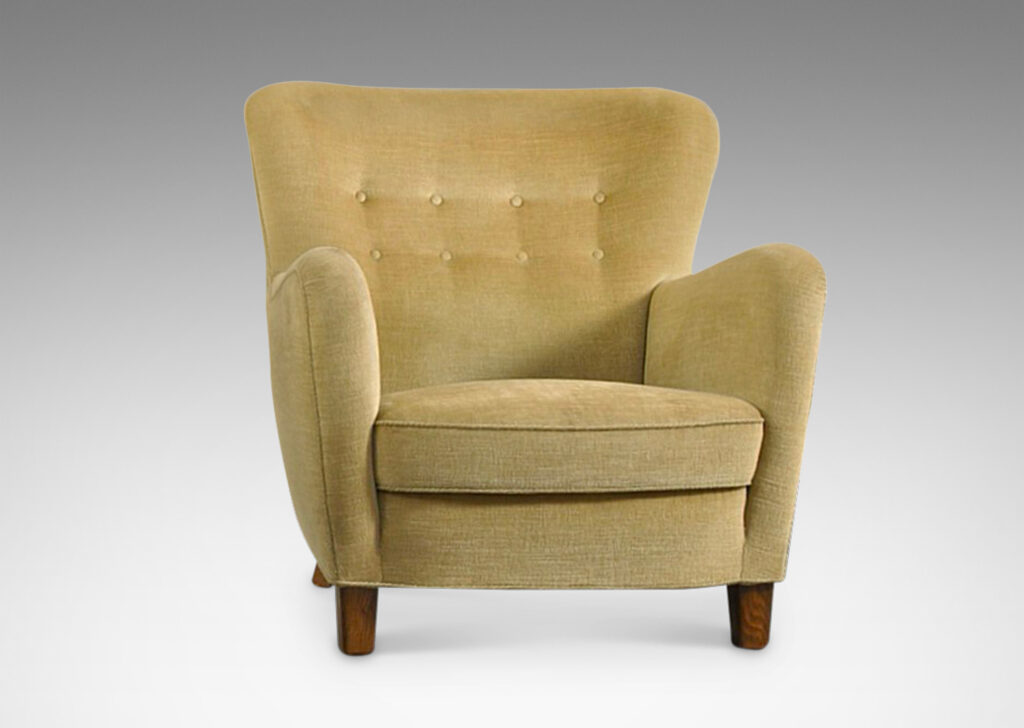 Gallery BAC dynamically contoured silhouette with complex curvature and tufted back; beech