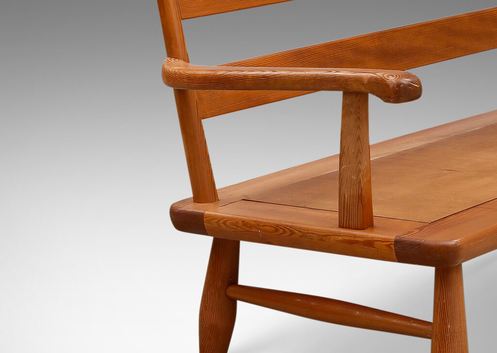 Gallery BAC modeled traditional lines, with double rail back, and organically modeled arms and legs; solid pine