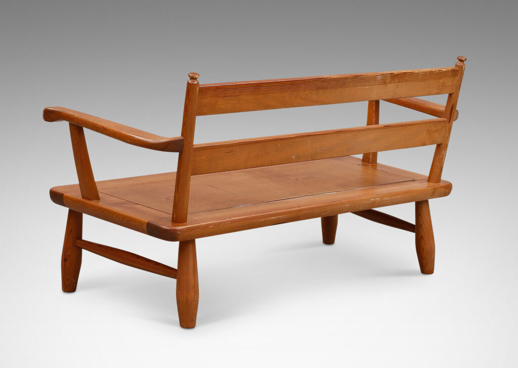 Gallery BAC modeled traditional lines, with double rail back, and organically modeled arms and legs; solid pine