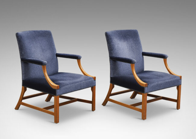 Gallery BAC squared backs that form graceful arcs with sabered back legs and three-quarter arms with curved supports