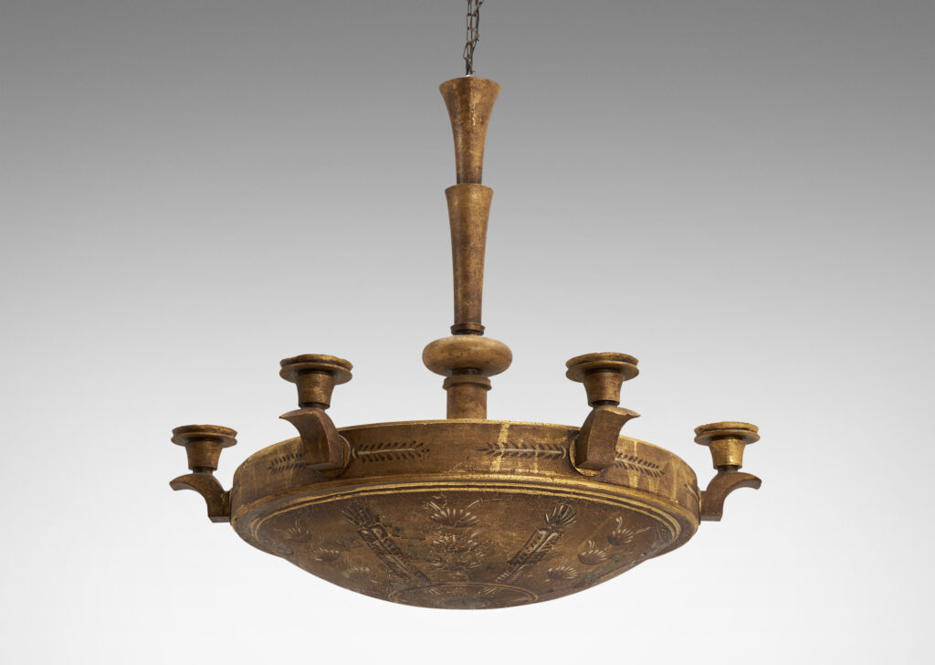 Gallery BAC round bowl reflector with six candleholder brackets, and stepped flared column, gilded and decorated with hand-painted laurel leaf patterns; wood