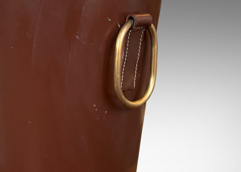 Gallery BAC tapered form in stitched cognac tinted leather with decorative oval ring