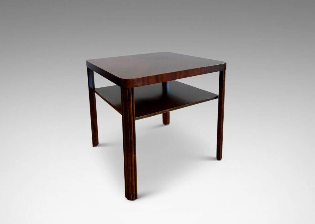 Gallery BAC square top and shelf supported by four reeded quarter round legs; stained birch