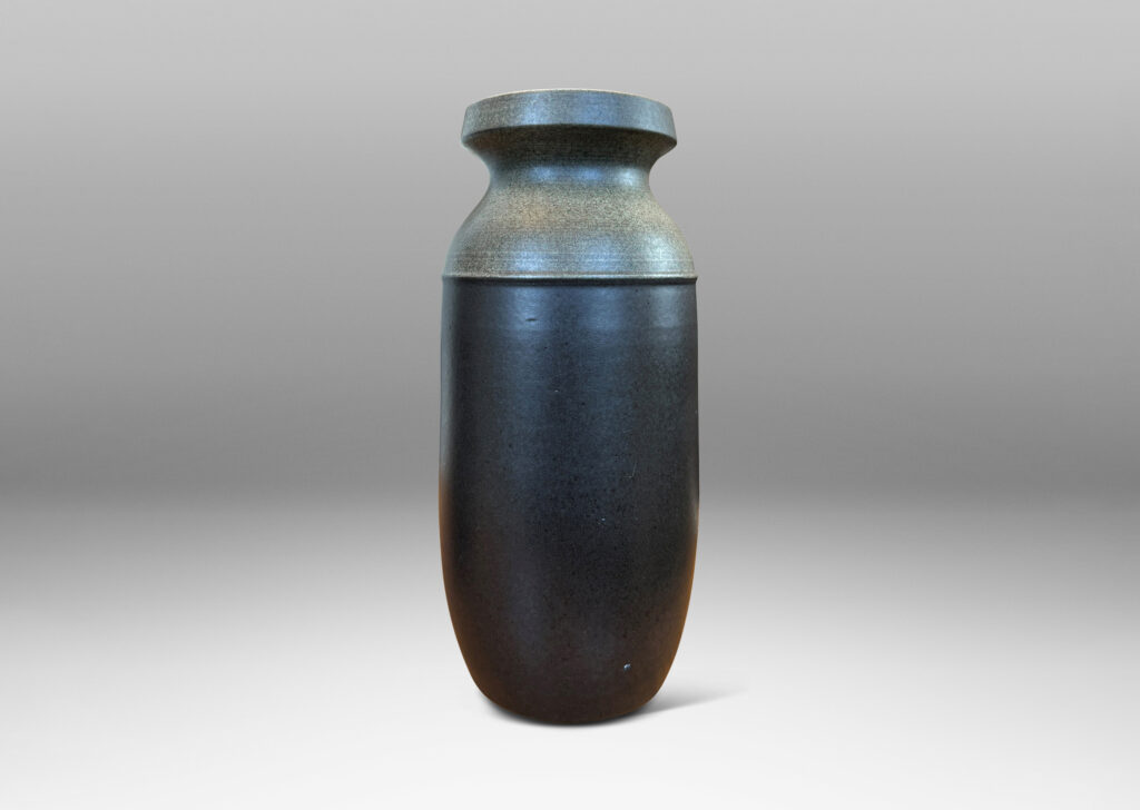 Gallery BAC cylindrical form with rounded corners and notched mouths, glazed in dark brown and gray