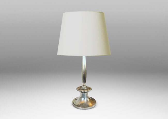 Gallery BAC swelling stand, with a large floating rosette fob and trumpet base; silver plate