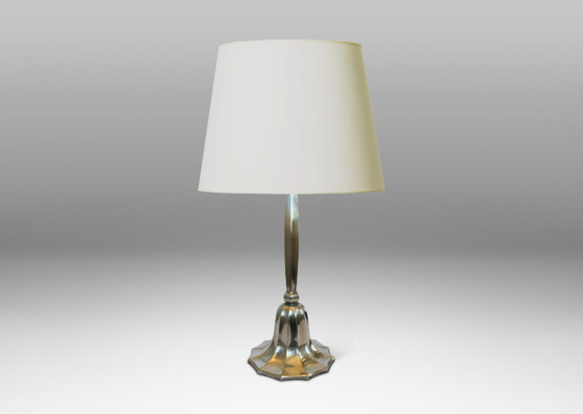 Gallery BAC swelling six-sided stand, with a fluted bell-form base; silver plate