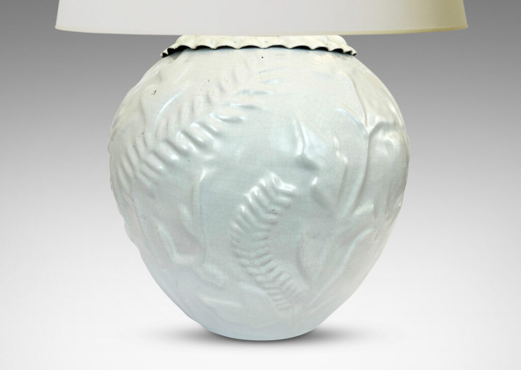 Gallery BAC tapered form with cast wildflower design in white glaze and embossed mount painted to match