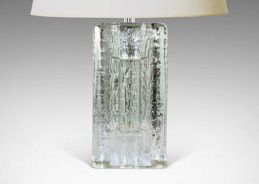 Gallery BAC rectangular panels with inset blocks and textud backs, glass