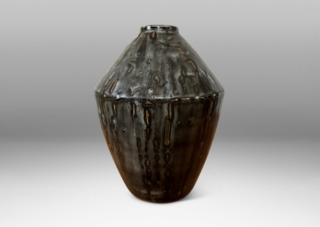 Gallery BAC angled tapered form glazed in a flowing black