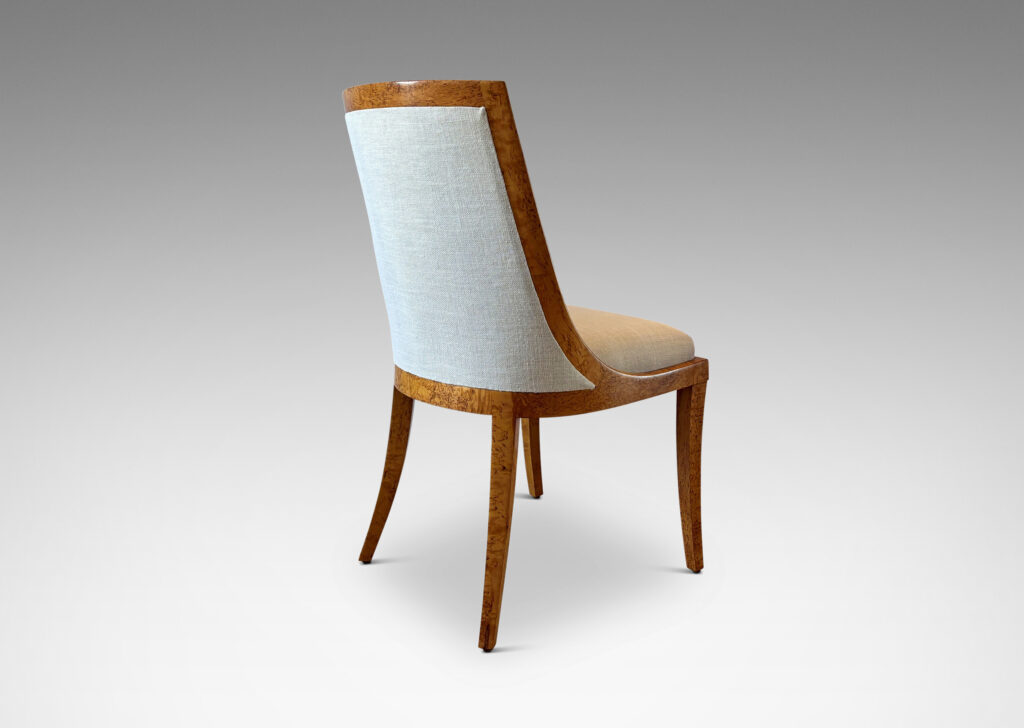 Gallery BAC crafted by the Nordiska Kompaniet workshops for the luxury ocean liner MS Kungsholm, having a curved back and sabered legs, with frames in birch burl