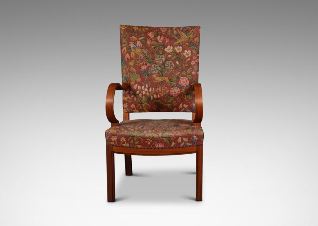 Gallery BAC exuberant rolling arms and gently swagged seat rails with square backs and orthogonal legs