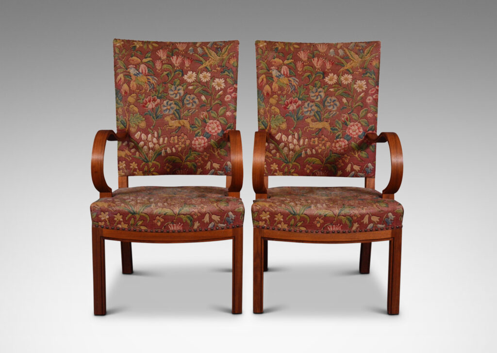 Gallery BAC exuberant rolling arms and gently swagged seat rails with square backs and orthogonal legs