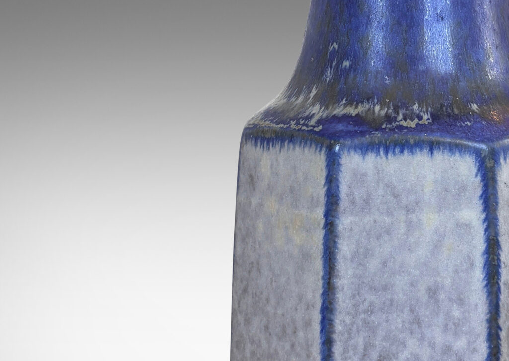 Gallery BAC conical form with vertical stripes in celadon and green-turquoise