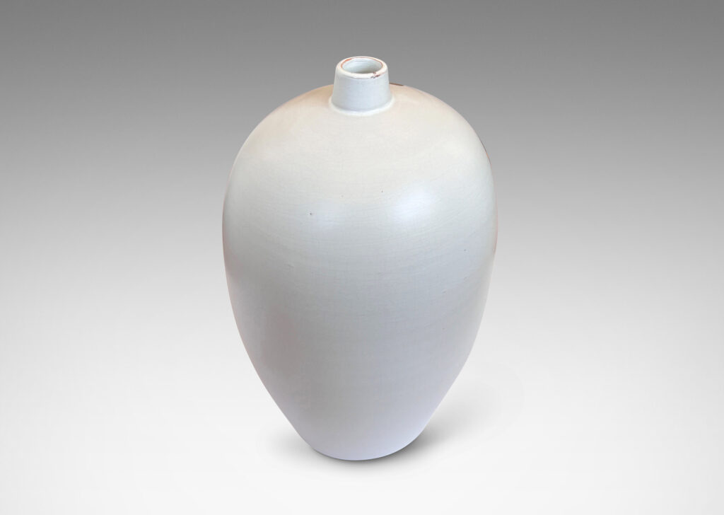 Gallery BAC balloon-like form with small spout mouth, glazed in an eggshell pale gray-tinted off-white