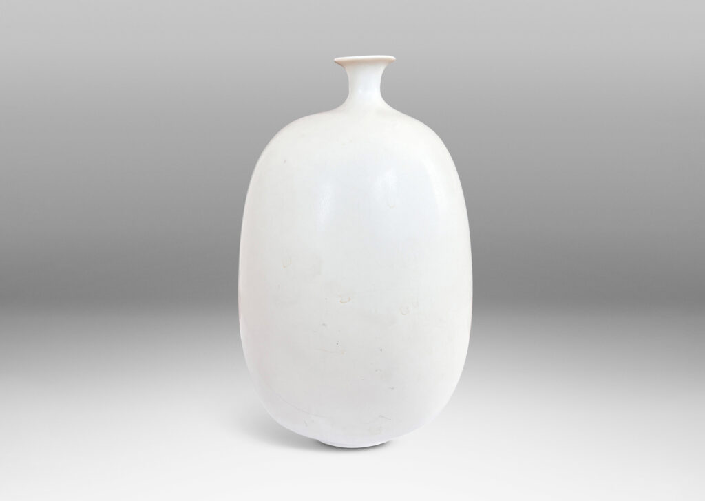 Gallery BAC upright ovoid form with sprouting mouth and soft white glaze