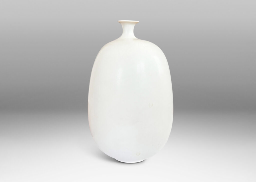 Gallery BAC upright ovoid form with sprouting mouth and soft white glaze