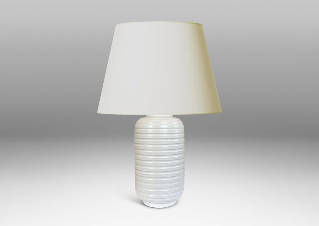 Gallery BAC horizontally fluted cylindrical form with rounded edges in an eggshell white
