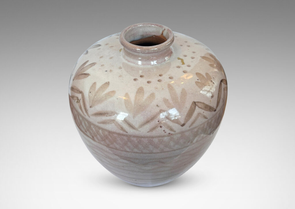 Gallery BAC tapered form and spout mouth, glazed in pale gray-lavender, with geometric decorations in gray